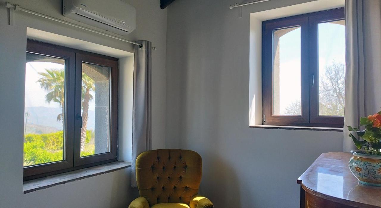 Villa Alessio - Case Vacanza Con Piscina Sull'Etna Puntalazzo Eksteriør billede