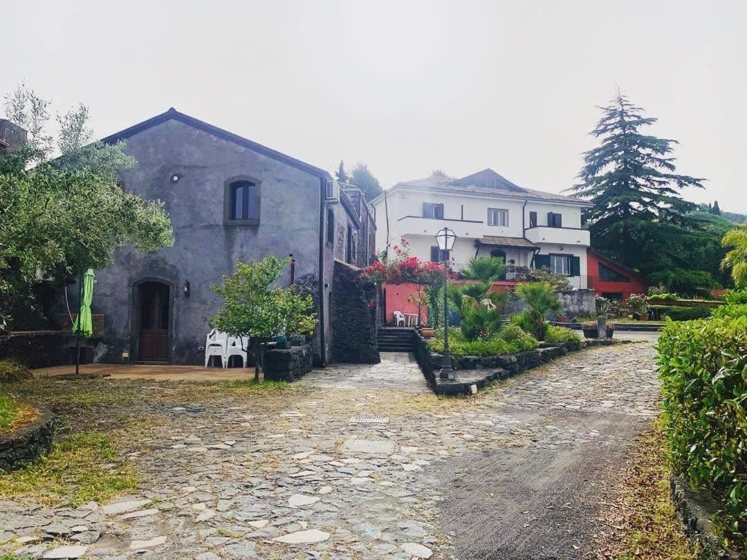 Villa Alessio - Case Vacanza Con Piscina Sull'Etna Puntalazzo Eksteriør billede